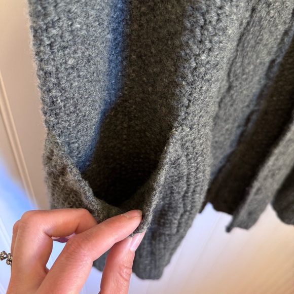 Eddie Bauer Wool Gray Knit Sleeveless Open Cardigan Sweater With Pockets Size M - Picture 7 of 12